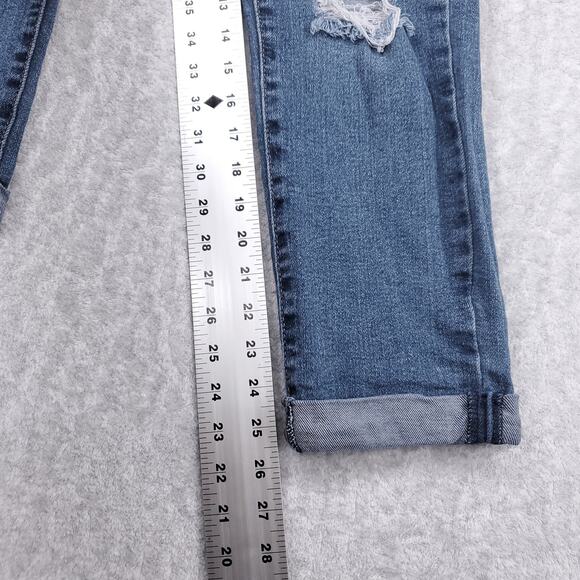 Levi Strauss Signature Boyfriend Jeans Wmns 8/W29 Distressed Slim - Picture 7 of 13